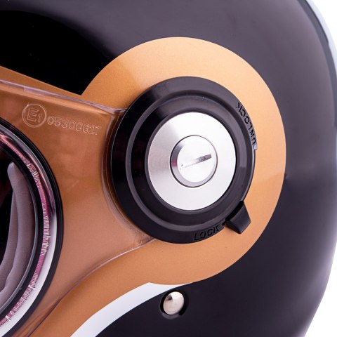 KASK MOTOCYKLOWY V135 ROZM. XXL (63-64) /W-TEC