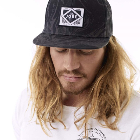CZAPKA Z DASZKIEM CZARN. ROZM. L-XL /JOBE CZAPKA Z DASZKIEM CZARN. ROZM. L-XL /JOBE