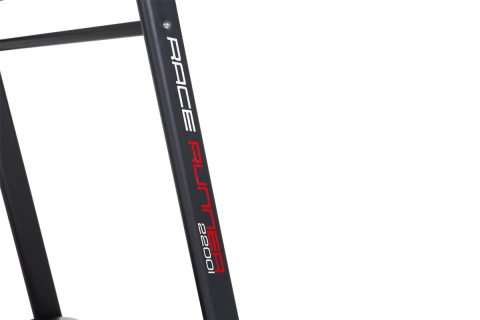 BIEŻNIA ELEKTRYCZNA RACE RUNNER 2200I /HAMMER