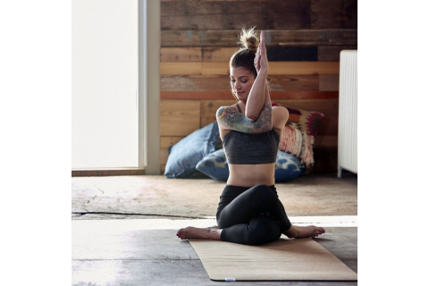 MATA DO ĆWICZEŃ KORK 173X61CM /GAIAM MATA DO ĆWICZEŃ KORK 173X61CM /GAIAM