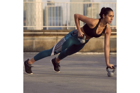HANTLA KETTLEBELL WINYLOWA RAWT 2KG /REEBOK HANTLA KETTLEBELL WINYLOWA RAWT 2KG /REEBOK