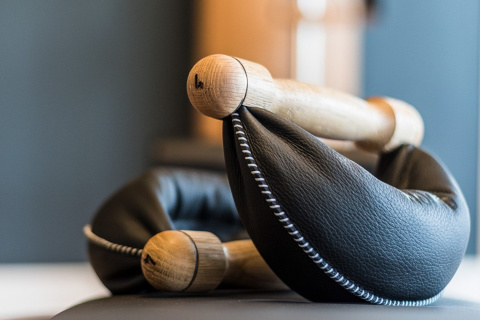 HANTLE SWINGBELL TOWER OAK SKÓRA 40KG 4 PARY /NOHRD