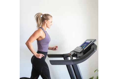 BIEŻNIA ELEKTRYCZNA TRAINER 8.0 /PROFORM BIEŻNIA ELEKTRYCZNA TRAINER 8.0 /PROFORM