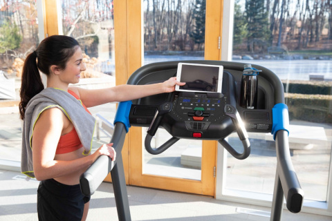 BIEŻNIA ELEKTRYCZNA 7.0 AT-02 /HORIZON FITNESS BIEŻNIA ELEKTRYCZNA 7.0 AT-02 /HORIZON FITNESS