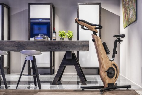 ROWER STACJONARNY BIKE V2 CLUB BUK Z MONITOREM /NOHRD