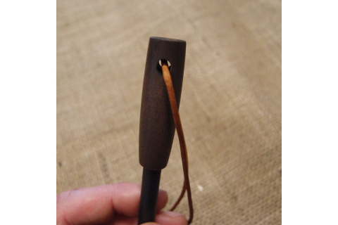 TINDERBOX KRZESIWO BUSHCRAFT FIRESTEEL DĄB /JUBÖ TINDERBOX KRZESIWO BUSHCRAFT FIRESTEEL DĄB /JUBÖ