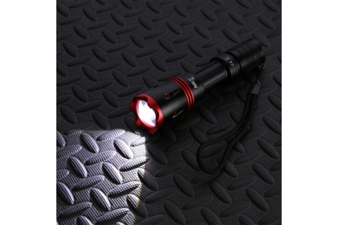 LATARKA LED 1000 LM NC0004 /NILS CAMP LATARKA LED 1000 LM NC0004 /NILS CAMP