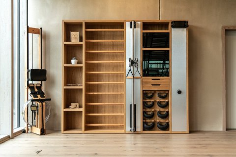 Moduł z regałami do ścianki NOHRD Wall Club Buk /NOHRD Moduł z regałami do ścianki NOHRD Wall Club Buk /NOHRD