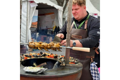 FARTUCH SKÓRZANY /BONFEU FARTUCH SKÓRZANY /BONFEU