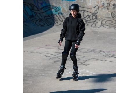 ŁYŻWOROLKI SLALOMOWE CZARNE ROZM. 35 /NILS EXTREME