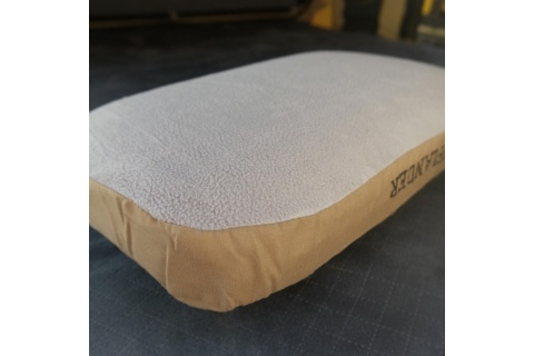 PODUSZKA KEMPINGOWA /OFFLANDER